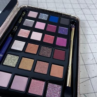 Tarte Winter Wonderglam Luxe Eye Palette Holiday Edition New Without Box
