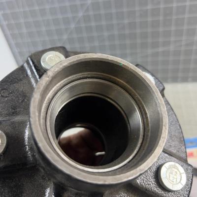 Trailer Hub and 2 Bearing Kits 
