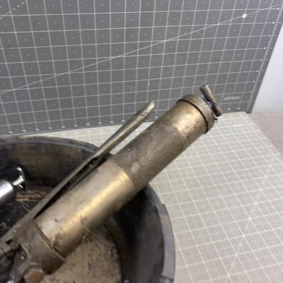 Grease Guns and Grease