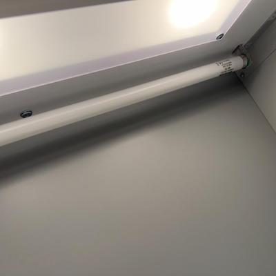 X-rite PANTONE 3 Light Booth Like New