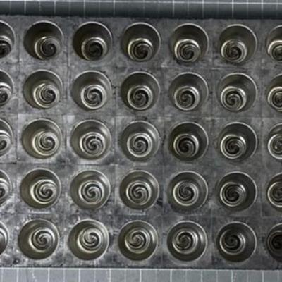 Vintage Chocolate Mold Tray 50-Cavity Swirl Design13.5"x7" Candy Cordials Truffle