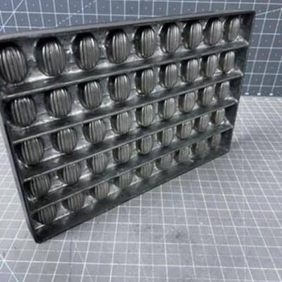 Vintage Metal Chocolate Truffle Candy Mold 40-Cavity Ribbed Oval Design 12" X 7"