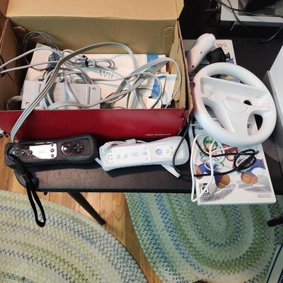 Wii Game Console with 2 Games tested