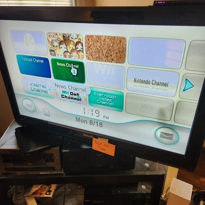Wii Game Console with 2 Games tested