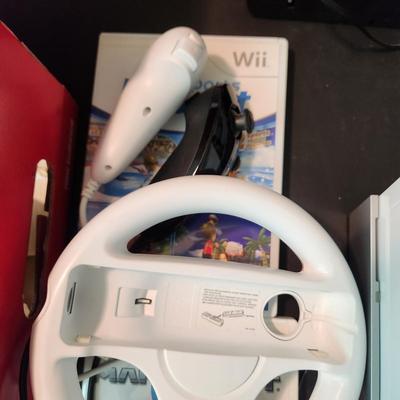 Wii Game Console with 2 Games tested