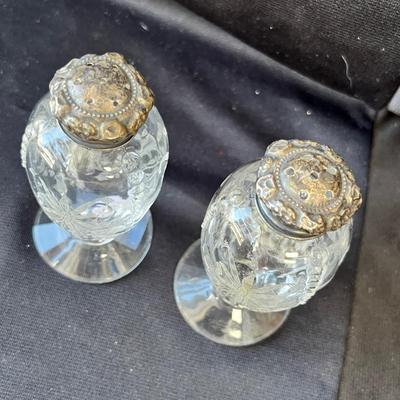 Sale Photo Thumbnail #138: No wear or damage.  Lids are a little bent.