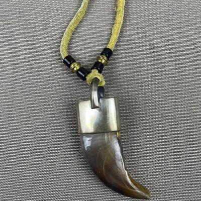 Bear Claw Pendant Leather Necklace
