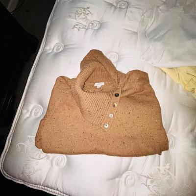 LADIES SMALL TURTLE NECKS AND SWEATERS
