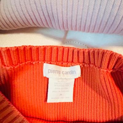 LADIES SMALL & MED TURTLE NECKS AND SWEATERS