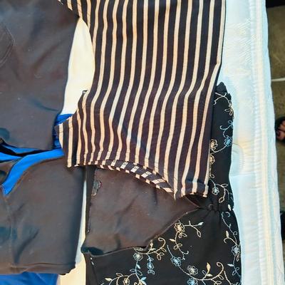 LADIES CASUAL SHIRTS PETITE SIZES SMALL & MEDIUM