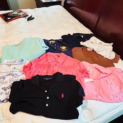 LADIES SHIRTS AND BLOUSES SMALL
