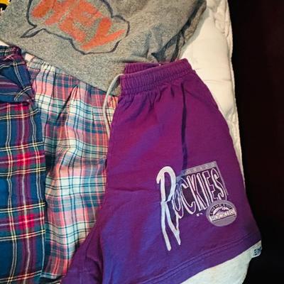 SMALL WOMENS LOUNGE CLOTHING