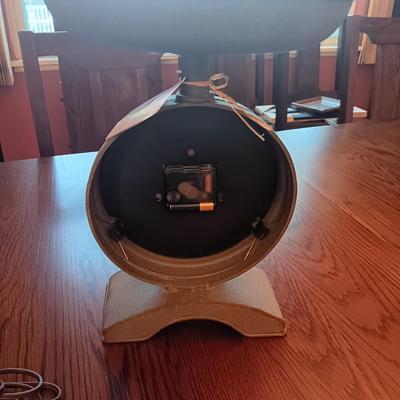 BATTERY OPERATED CLOCK THAT LOOKS LIKE OLD SCALE & A SUPER BABY FEUERHAND LANTERN MADE INTO A LAMP