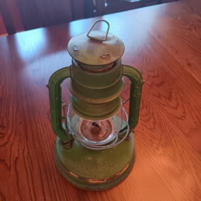 DIETZ NO 100 KEROSENE LANTERN