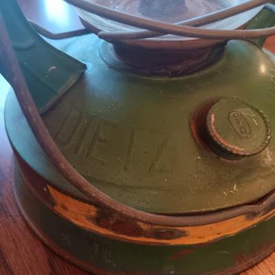 DIETZ NO 100 KEROSENE LANTERN