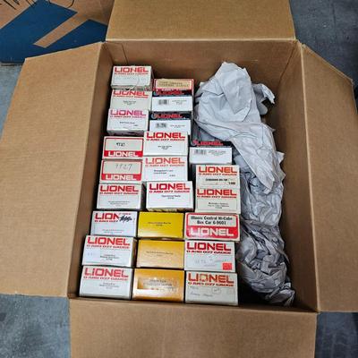 1970's & 1980's O Gauge Lionel Car Assortment (G-JS)