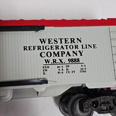 1970's & 1980's O Gauge Lionel Car Assortment (G-JS)