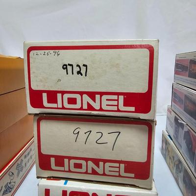 1970's & 1980's O Gauge Lionel Car Assortment (G-JS)