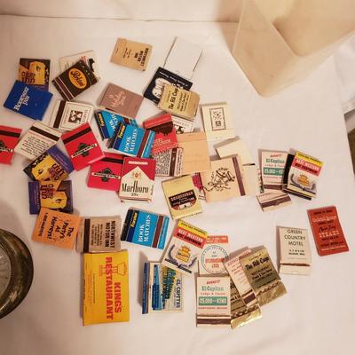 Vintage Ash Trays and Matches (B2-KD)