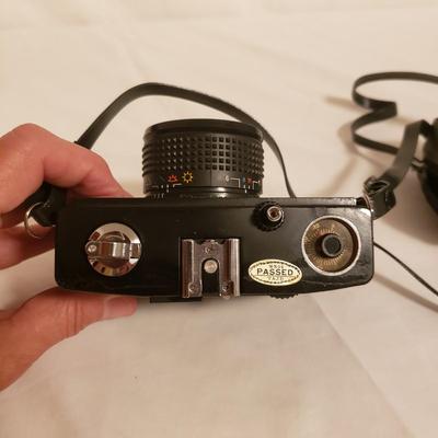 Minolta Freedom & Bentley 35mm Cameras (B2-KD)