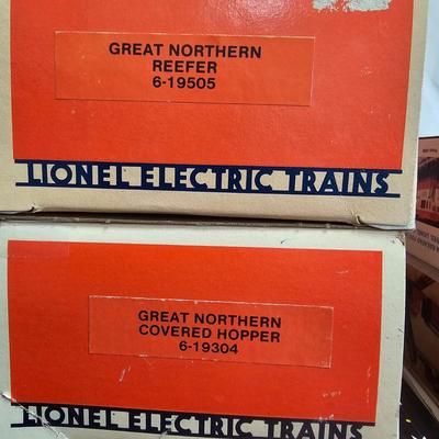 Great Northern, Western Pacific & More O Gauge Cars (G-JS)