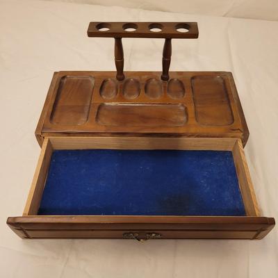 Vintage Pipes, Wooden Pipe Box, and More (FE-EL)