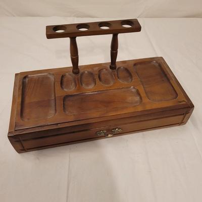 Vintage Pipes, Wooden Pipe Box, and More (FE-EL)