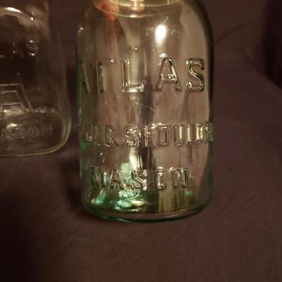 Special Jars: Atlas, Kerr and More! (B2-KD)