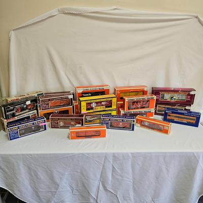 Santa Fe, Frisco & More O Gauge Cars (G-JS)