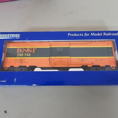 Santa Fe, Frisco & More O Gauge Cars (G-JS)