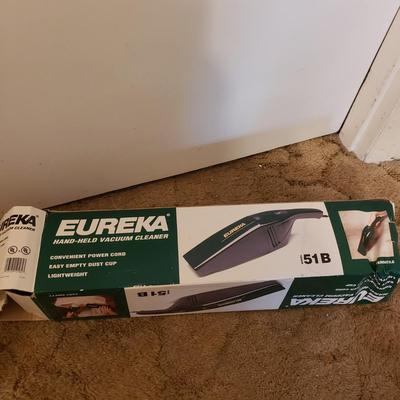 Kenmore Intuition Upright Vacuum & Many More Cleaning Supplies (B2-KD)