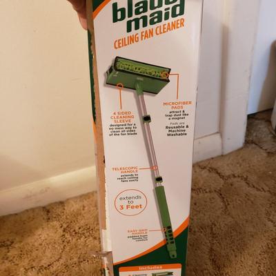 Kenmore Intuition Upright Vacuum & Many More Cleaning Supplies (B2-KD)