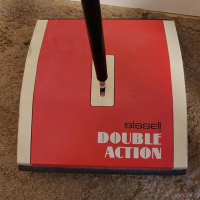 Kenmore Intuition Upright Vacuum & Many More Cleaning Supplies (B2-KD)
