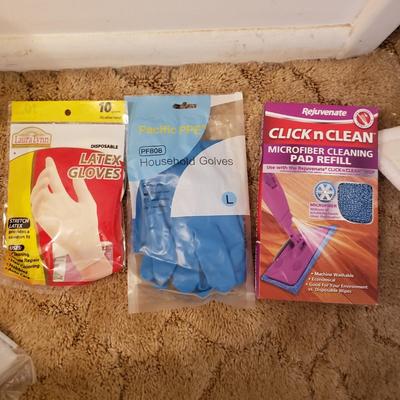 Kenmore Intuition Upright Vacuum & Many More Cleaning Supplies (B2-KD)