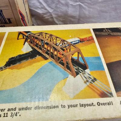 Assorted Lionel O Gauge Bridges & Trestle Sets (W-JS)