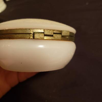 Avon Perfume Bottles & More (LR-KD)