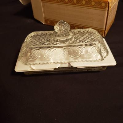 Avon Perfume Bottles & More (LR-KD)