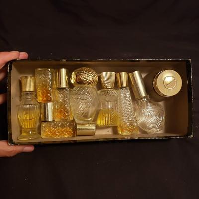 Avon Perfume Bottles & More (LR-KD)