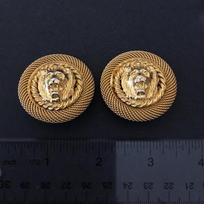 Vintage 198o Lion head mesh clip on earrings bold Domed