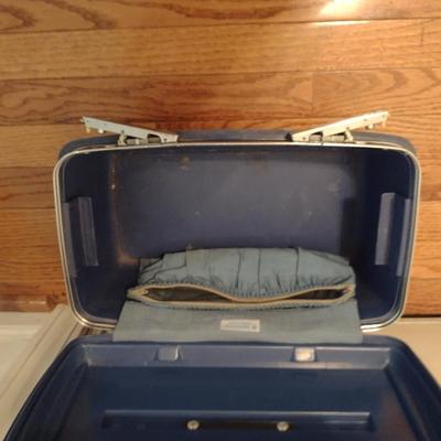 Pair of Vintage Samsonite Concord Hard Travel Cases- Keys Included