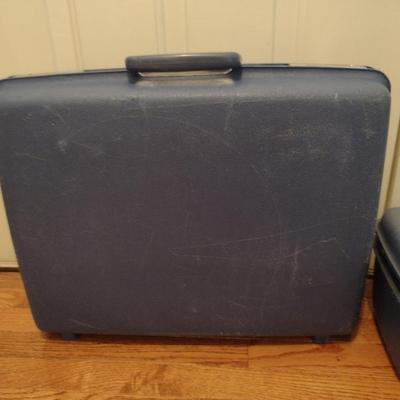 Pair of Vintage Samsonite Concord Hard Travel Cases- Keys Included