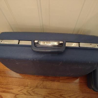 Pair of Vintage Samsonite Concord Hard Travel Cases- Keys Included