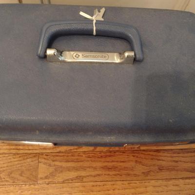 Pair of Vintage Samsonite Concord Hard Travel Cases- Keys Included