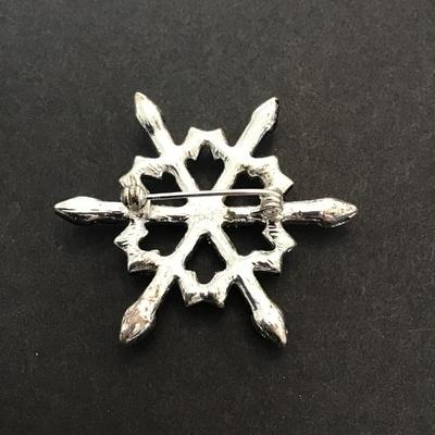 Beautiful, silver tone brooch with AB, rhinestones