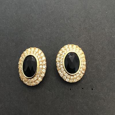 Very nice Gold tone clip on earrings with rhinestones