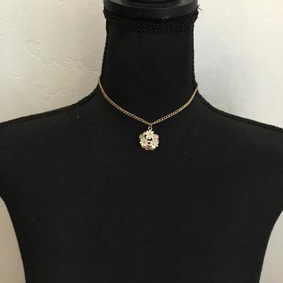 Super cute, charm, choker, necklace, gold toned