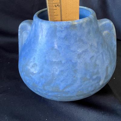Sale Photo Thumbnail #333: Hull Pottery also made a piece similar.  No damage.