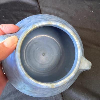 Sale Photo Thumbnail #334: Hull Pottery also made a piece similar.  No damage.