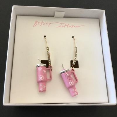 Cute Betsey Johnson earrings