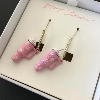 Cute Betsey Johnson earrings